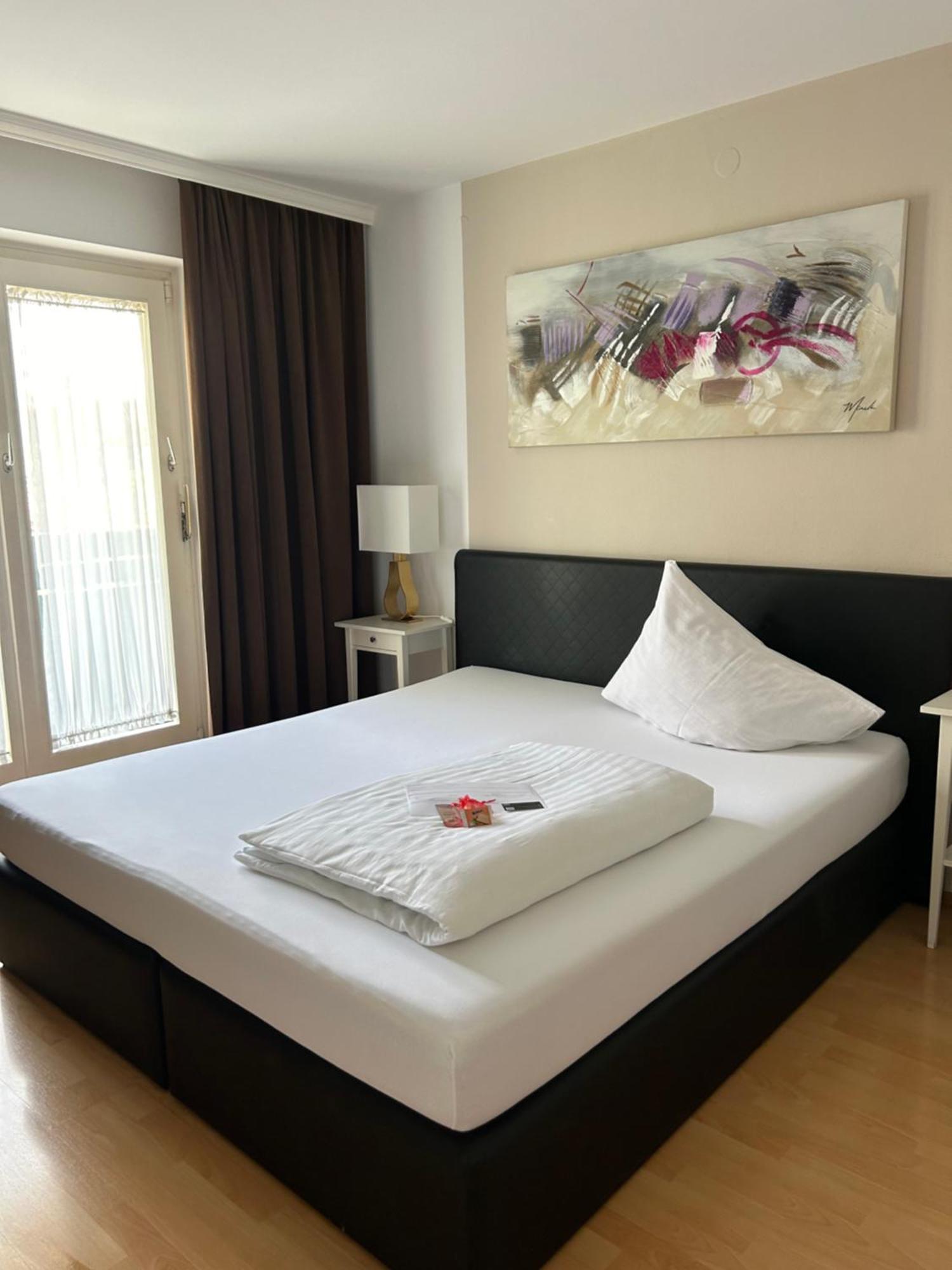 Hotel Berg Seekirchen am Wallersee Dış mekan fotoğraf