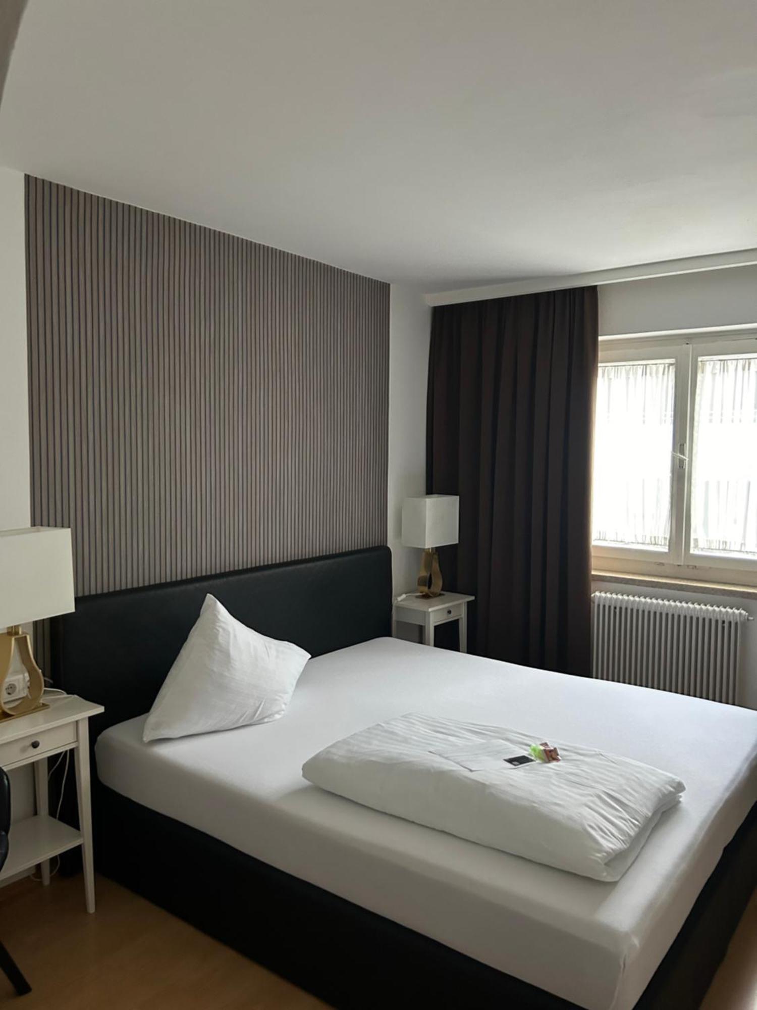 Hotel Berg Seekirchen am Wallersee Dış mekan fotoğraf