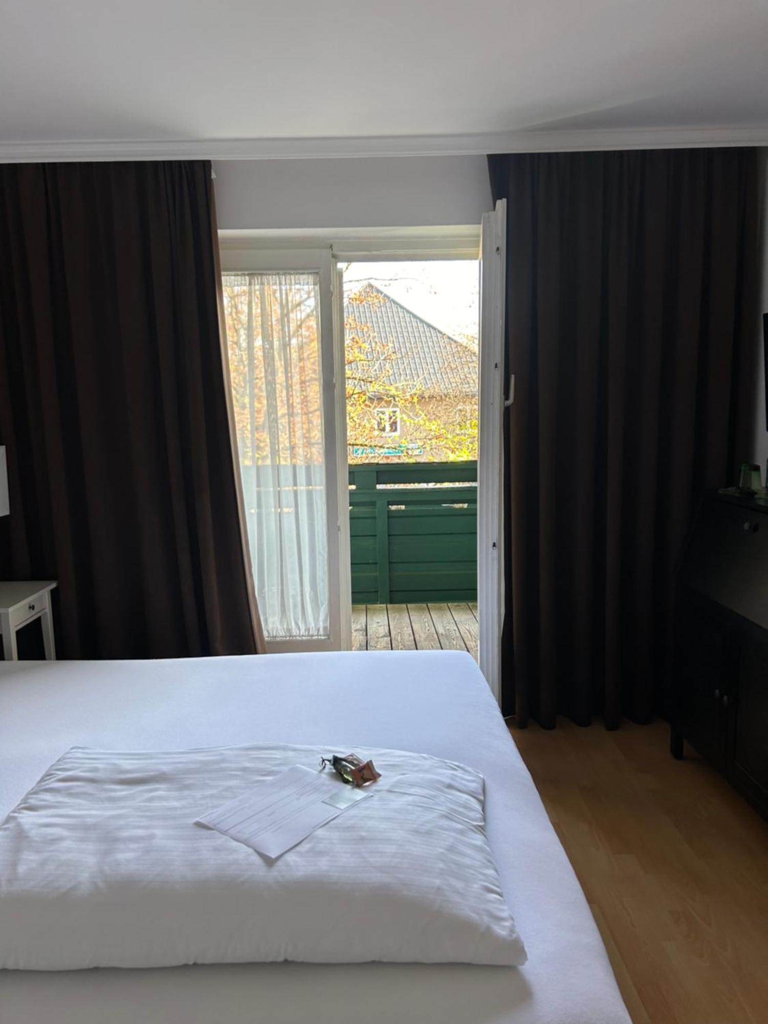 Hotel Berg Seekirchen am Wallersee Dış mekan fotoğraf